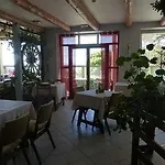 Le * Antrenas
